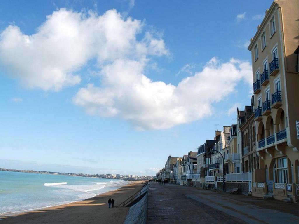 Ambassadeurs Logis Hotel Saint-Malo Ngoại thất bức ảnh